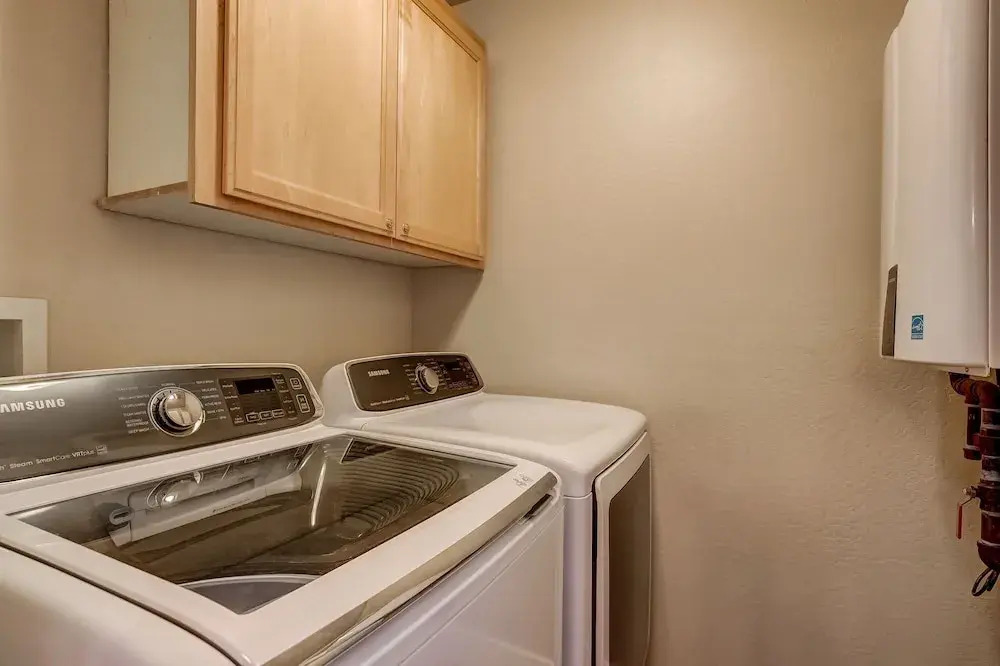 Paloma Place  Hot Tub | Game Room | Pool Table