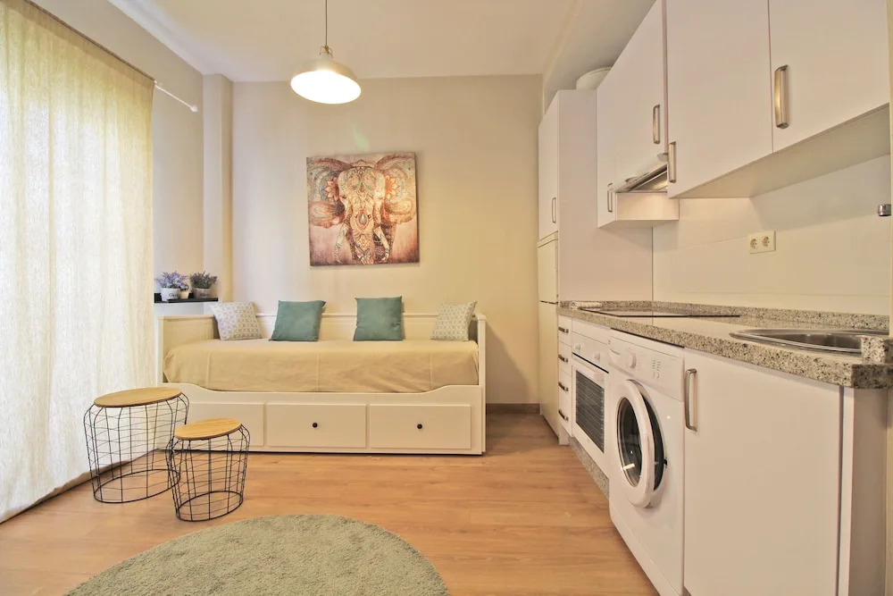 Del Parque Flats - Refino