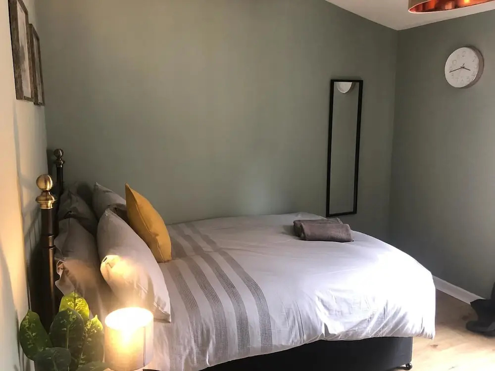 Lark Lane Rooms