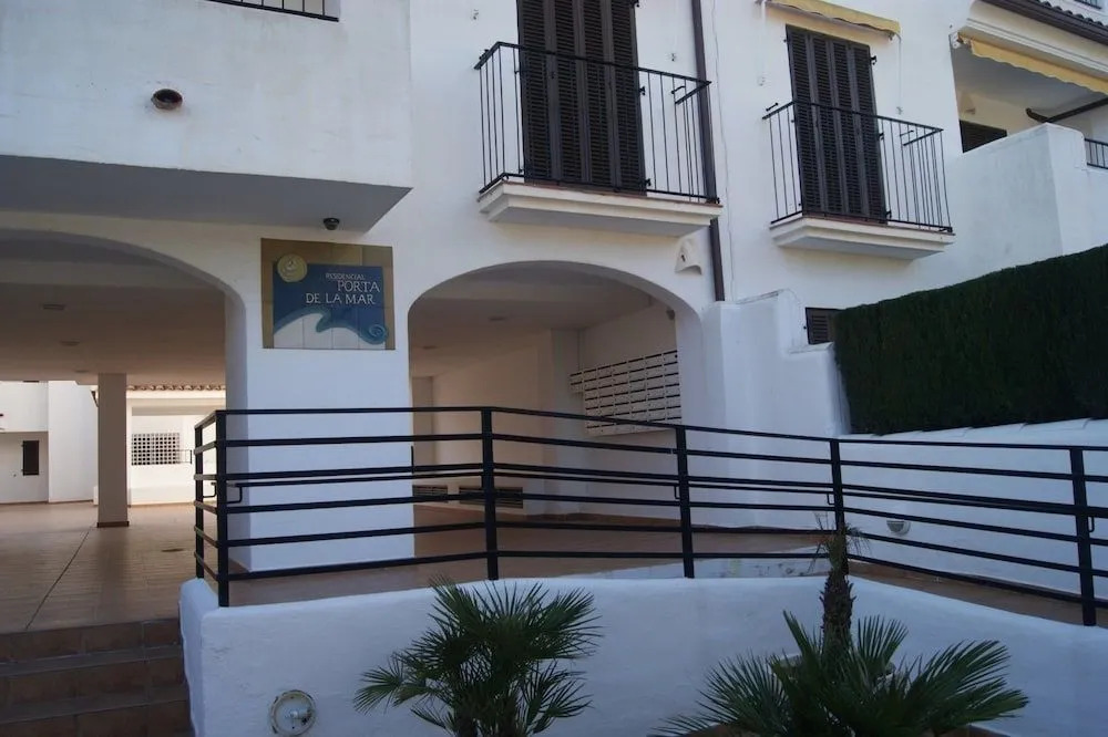 Marineu Porta La Mar