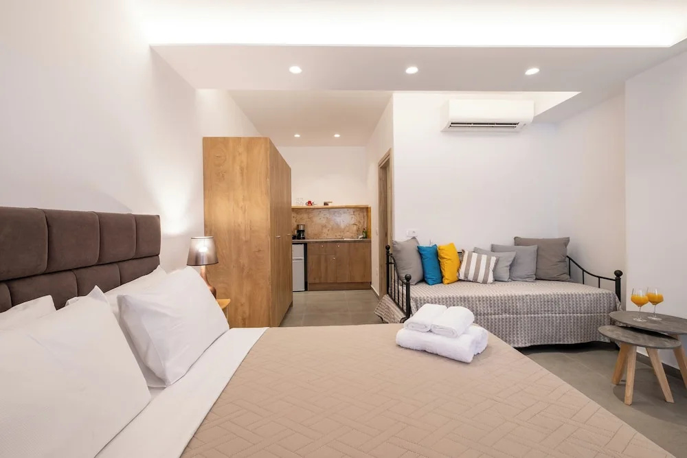 Sand Gem - Beach Apartments