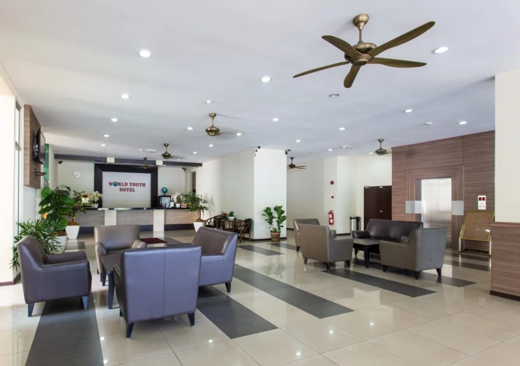 World Youth Hotel