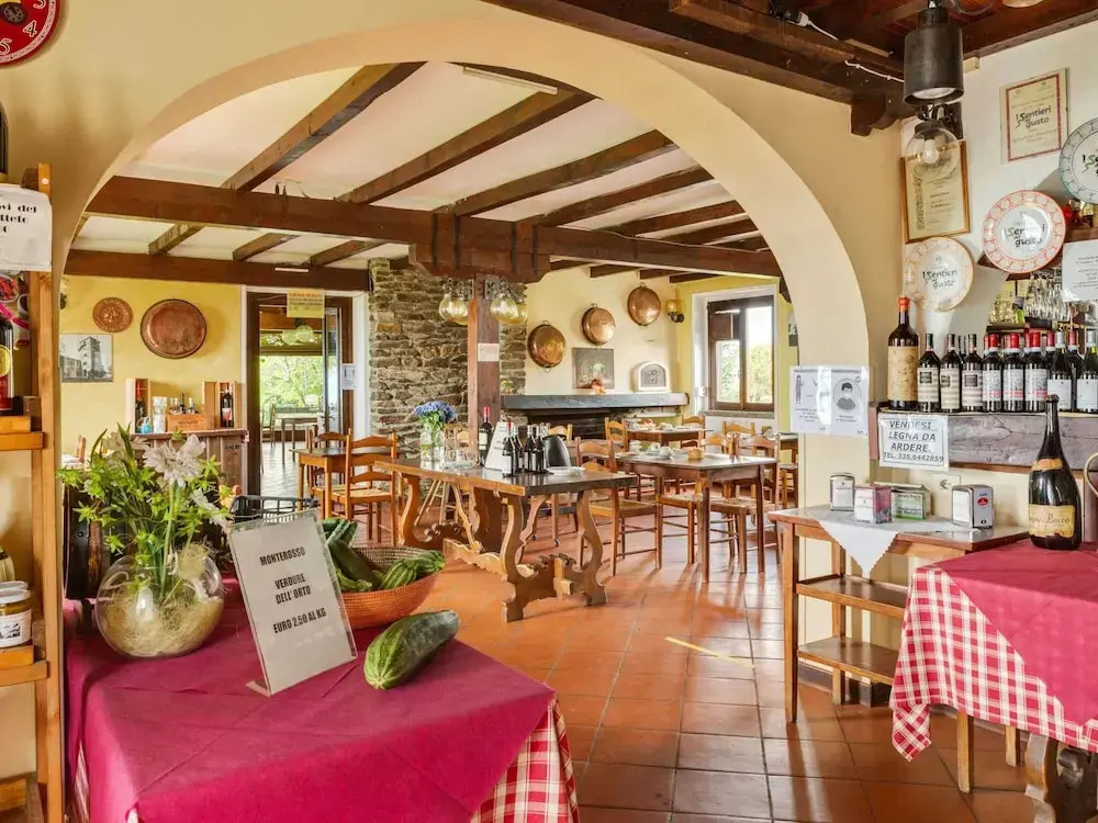 Peaceful Farmhouse in Verbania with Garden