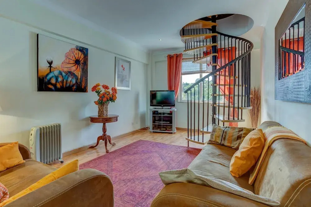 Outra Vez Spacious Apartment 5 Minute Walk From