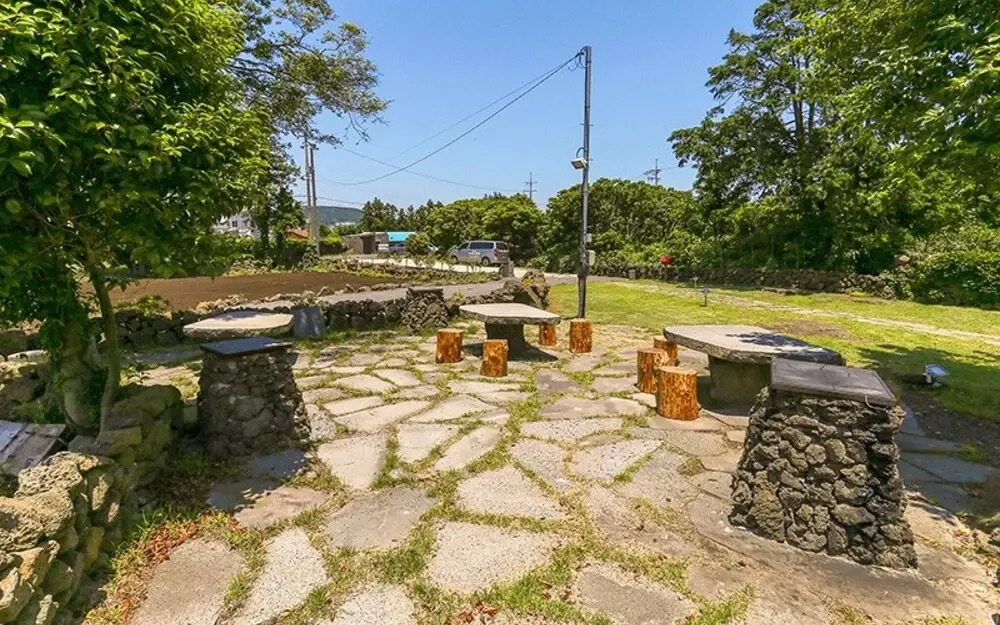 Seogwipo Bijagot Pension