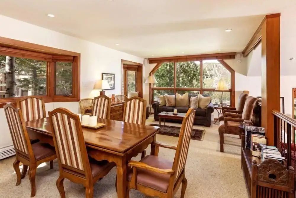 Snowmass Woodrun V 2 Bedroom Ski In, Ski Out Mountain Residence In The Heart Of Snowmass Village