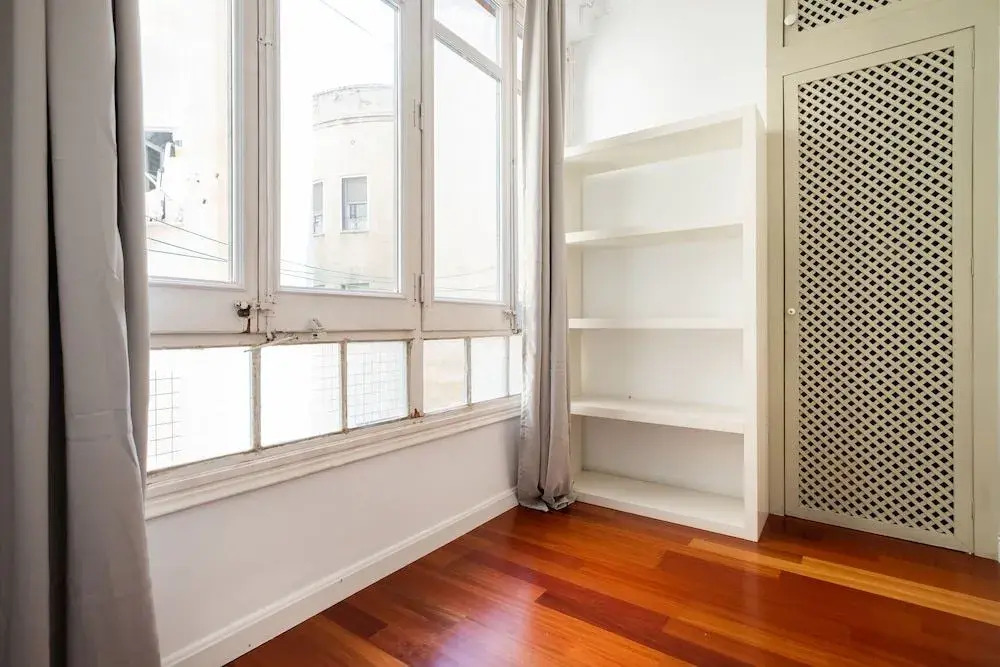 Stunning 4BR Apart in Sagrada Familia
