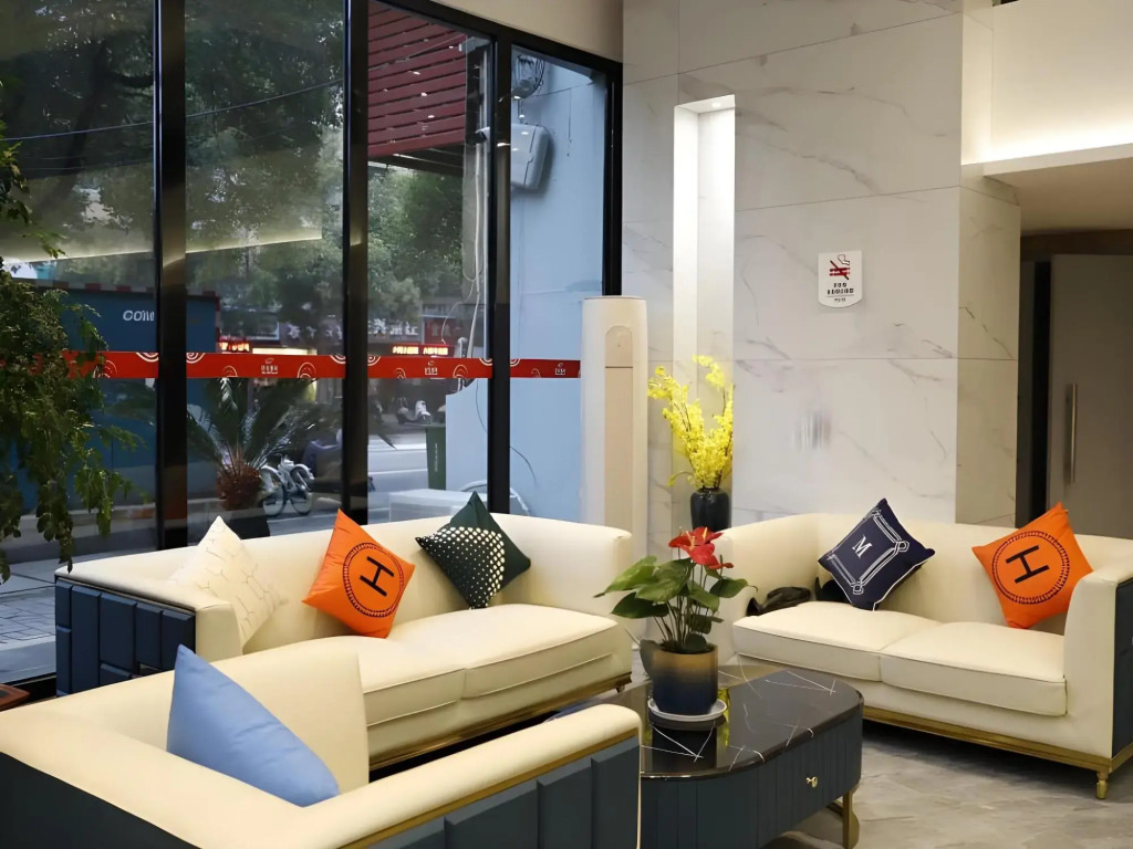 Shell Hotel (Anqing Central Road Store)
