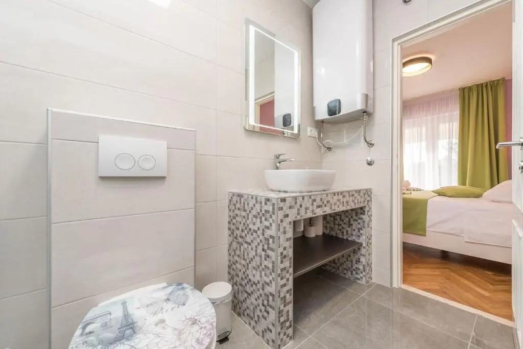 Villa Zdenka with heated pool