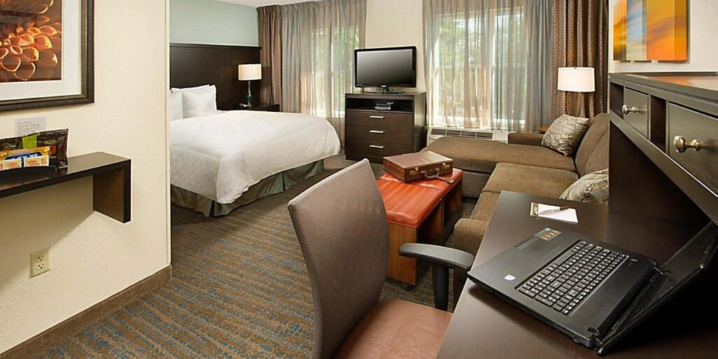Staybridge Suites Lincolnshire by IHG