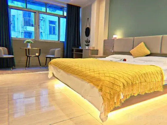 Bona Hotel (Fuyang City Government No. 15 Middle School)