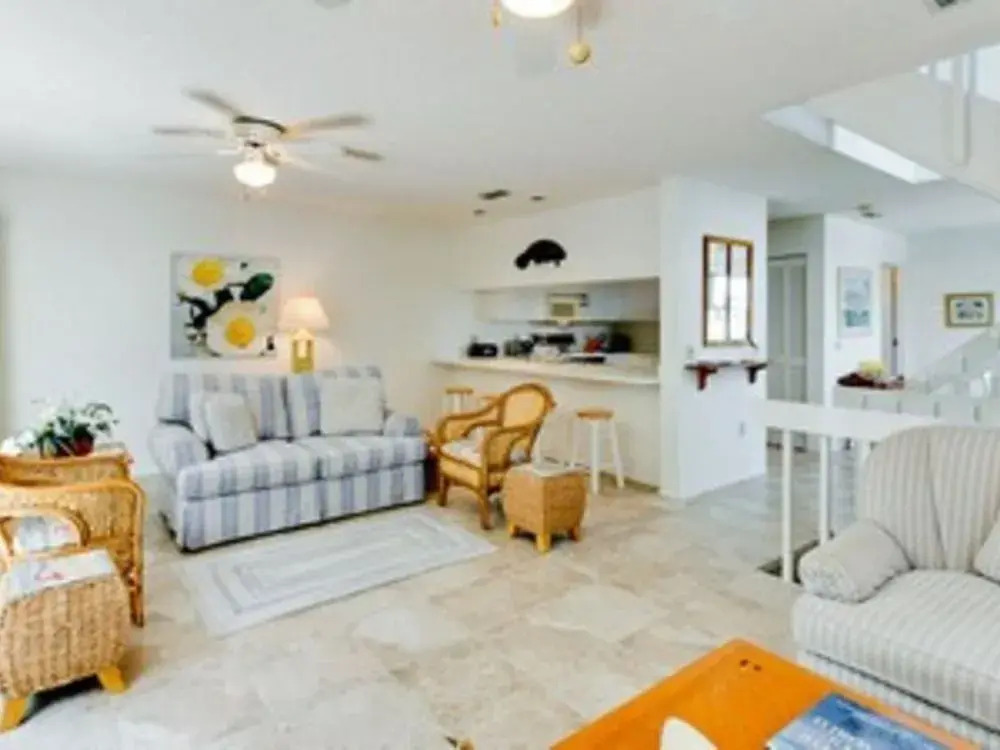 A Gulf Dream - 6250 Holmes #72
