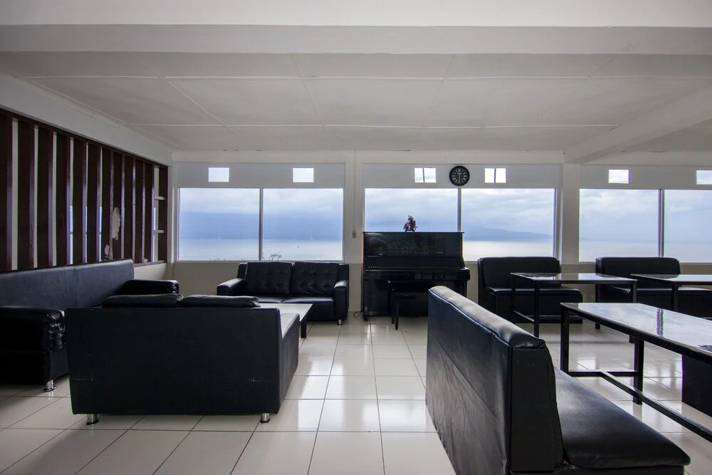 Gapura Hotel by OYO Rooms