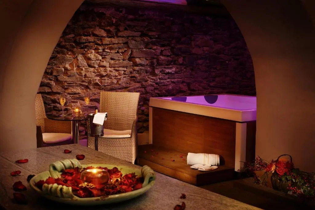 Hotel Ambassador
