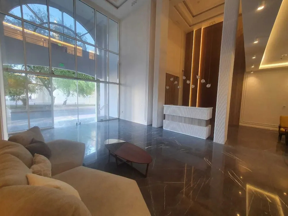 Terminal Inn Old Airport-Furnished Hotel & Apartment