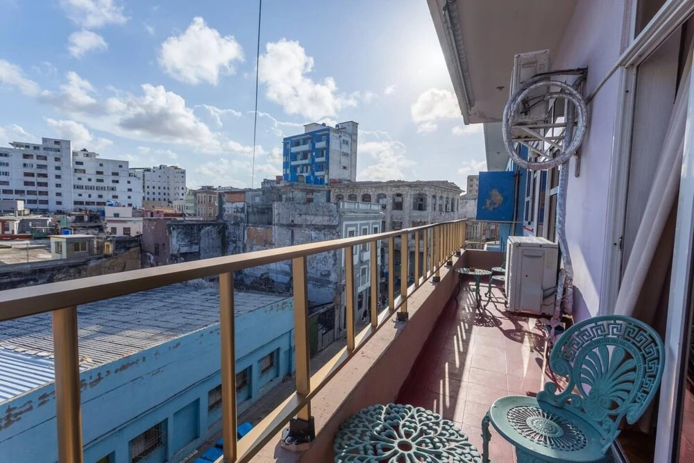 Apt Hola Malecon private & comfortable