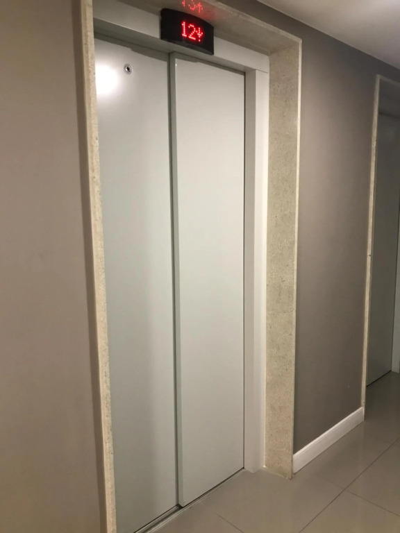 Apartamento p/ 8 com garagem churasqueira e piscina