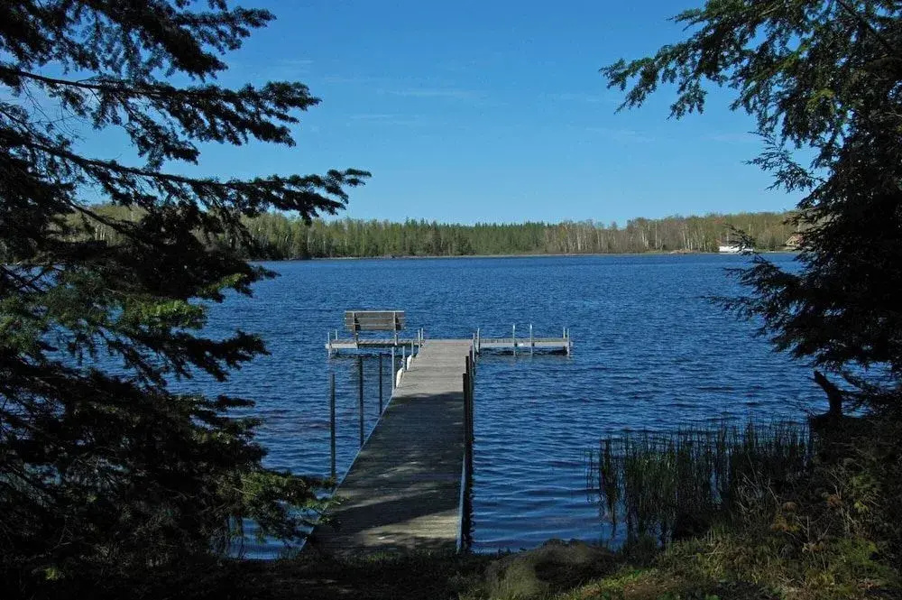 Taylor Lake Point
