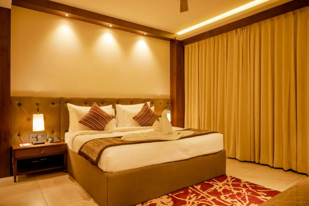 Hotel Pahadi
