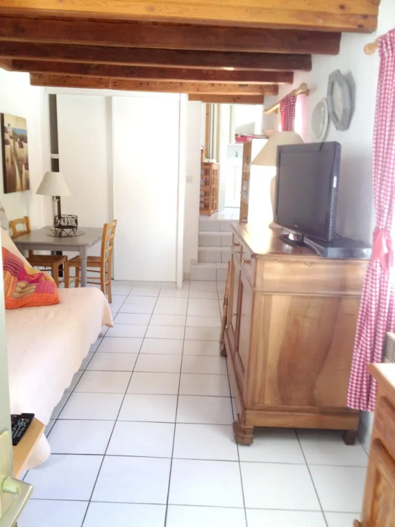 Studio in Saint-jean-d'angély, With Private Pool, Enclosed Garden and