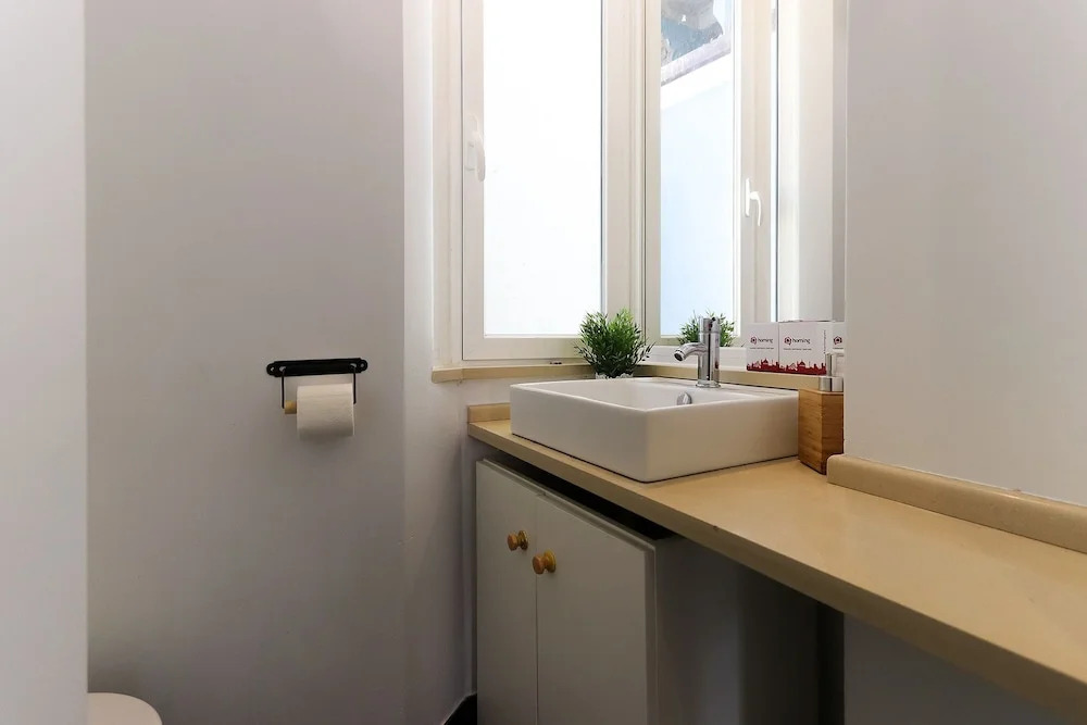 Cosy Alcantara by Homing