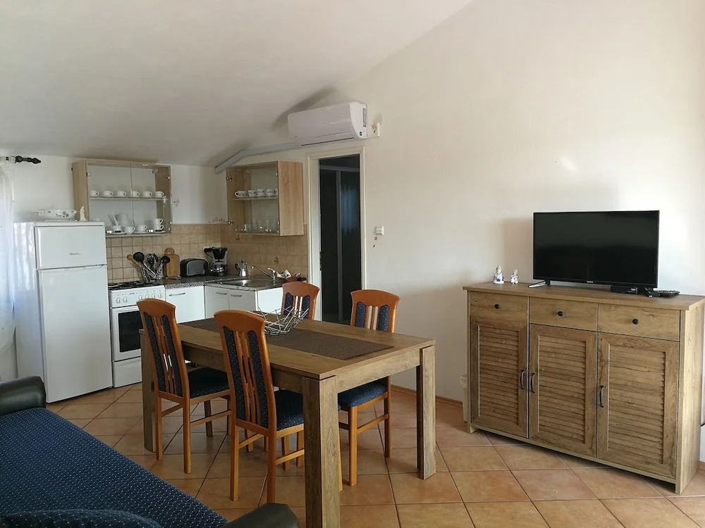 Apartments Junek Two Bedrooms A1