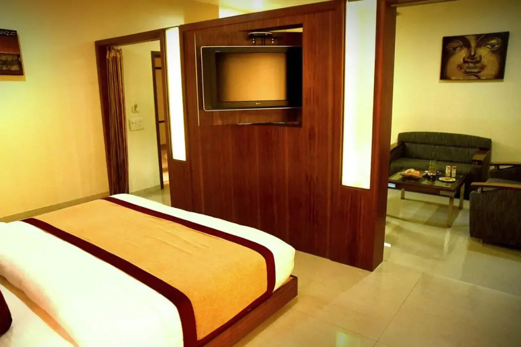 Lemon Tree Hotel, Jamnagar