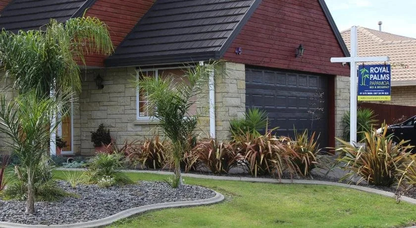 Royal Palms Papamoa Bed & Breakfast
