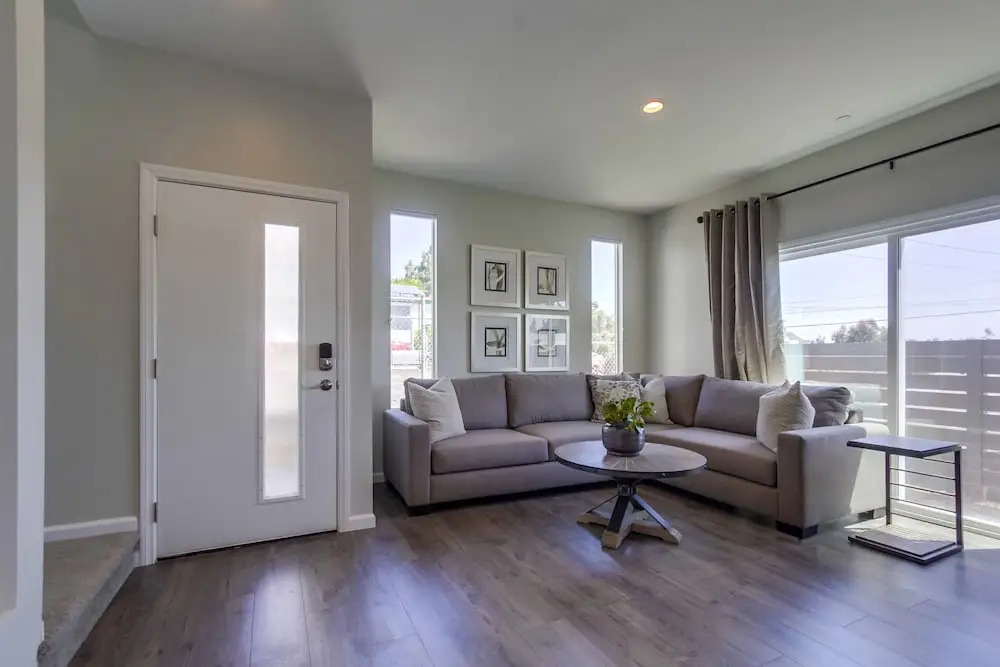 Coastal Horizon-B - 3 Br Apts