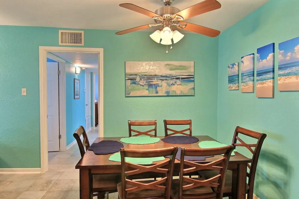 Pawsitively Perfect - 2 Br condo