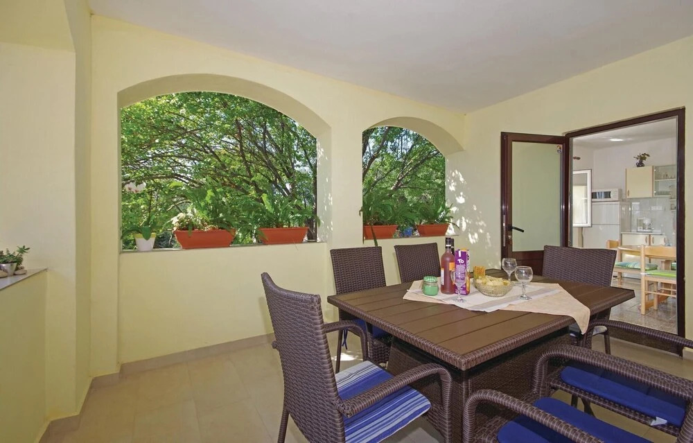 Awesome Home in Sucuraj With Wifi and 2 Bedrooms