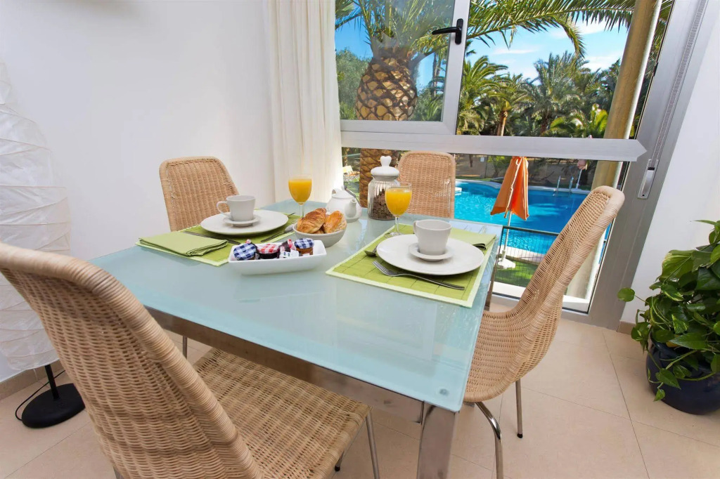 Apartamentos El Palmeral de Madaria