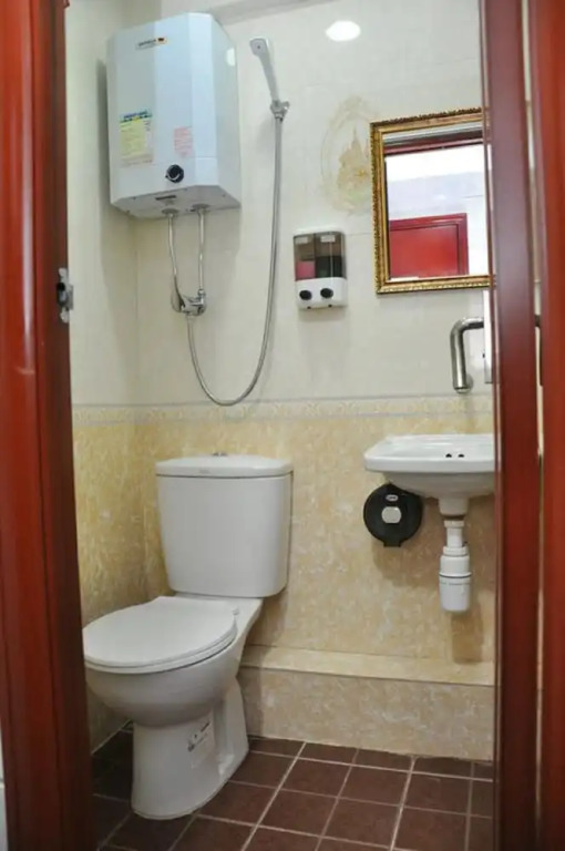 Pearl Guest House - 10th Floor