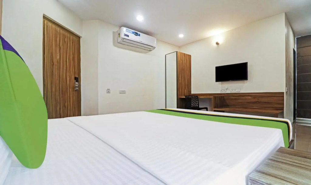 Treebo Arastu Grand