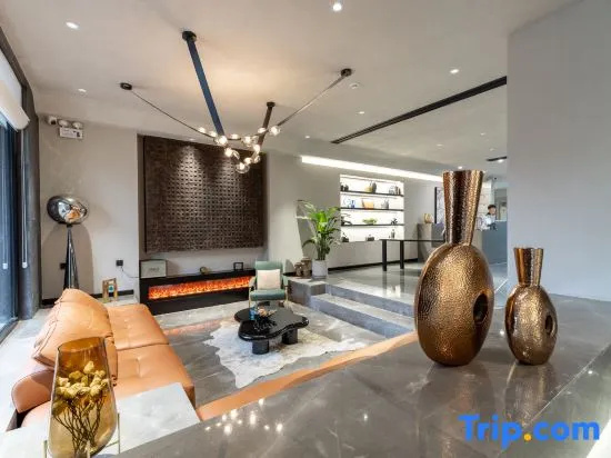 Yueran Hotel (Changhong Road Wanda Branch)