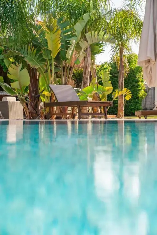 Triangulo Hotel Alacati (Adults Only +12)