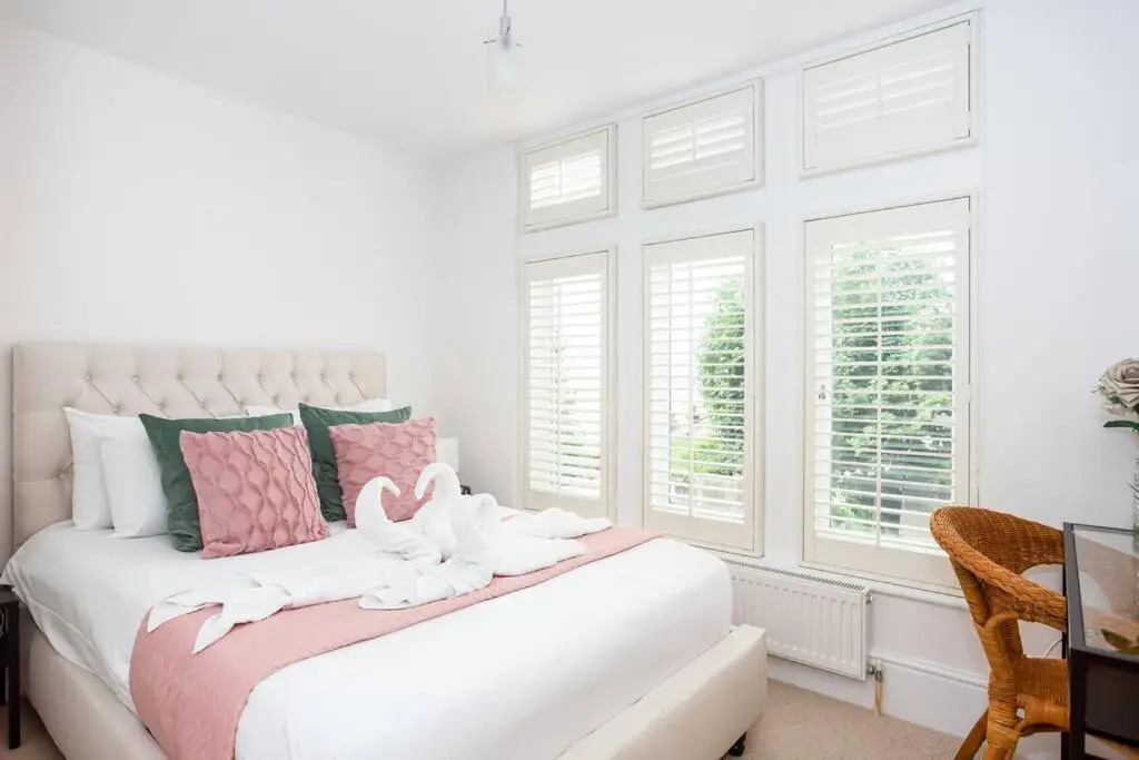 Estuary View by Sorted Stay