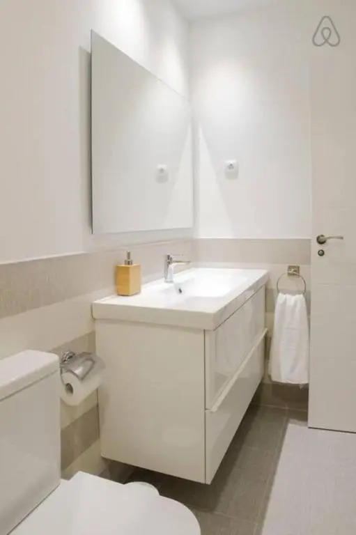 Charming Studio in Cuatro Caminos Area