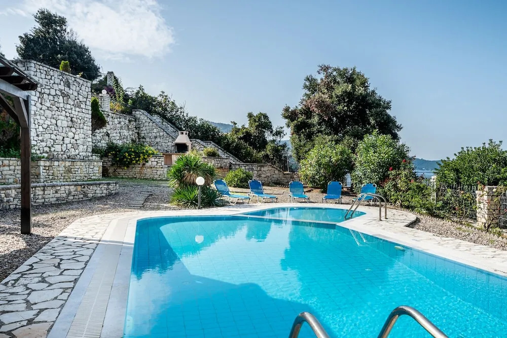Four-Bedroom Villa Alexandros