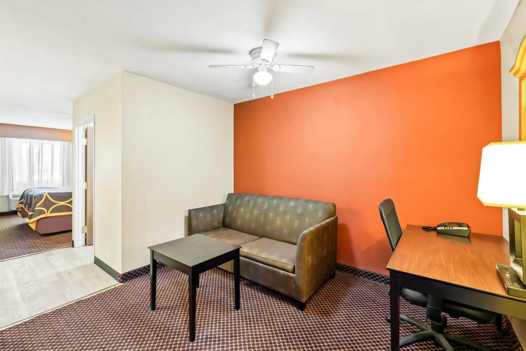 Super 8 by Wyndham Marana/Tucson Area