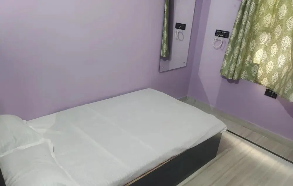 Hotel Sarkar & Marriage Hall