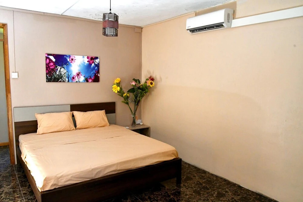 House with 5 Bedrooms in Riambel, with Furnished Terrace And Wifi