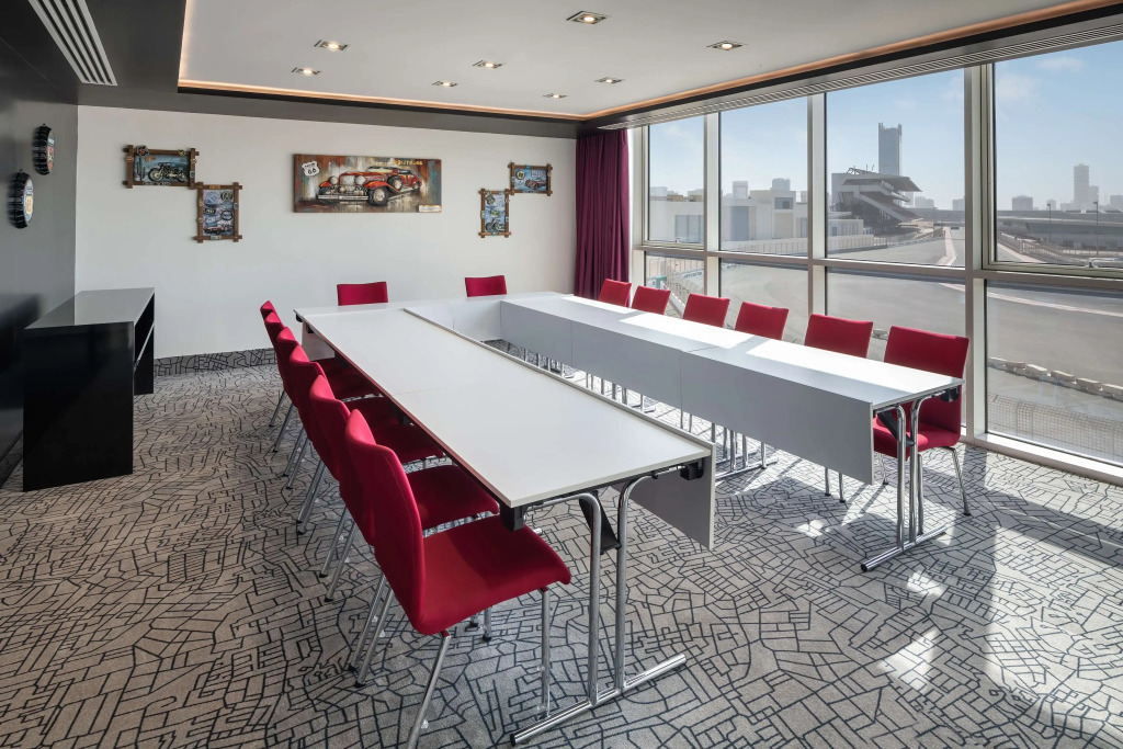 Park Inn by Radisson Dubai Motor City