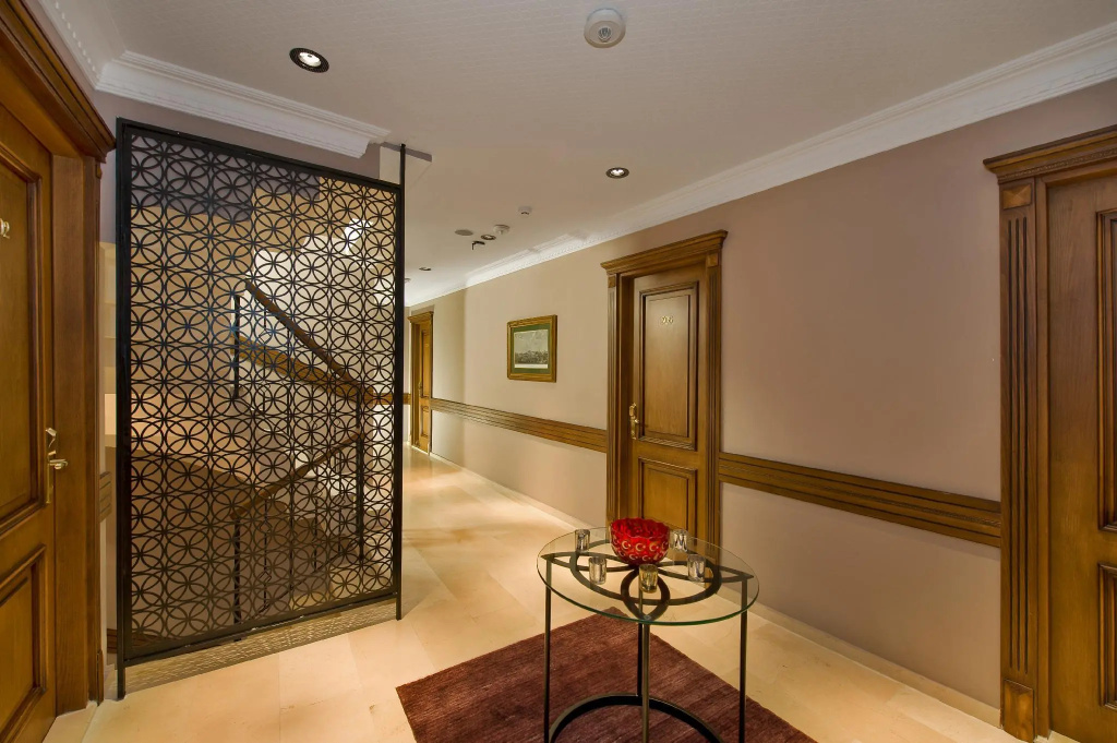 Ferman Hotel