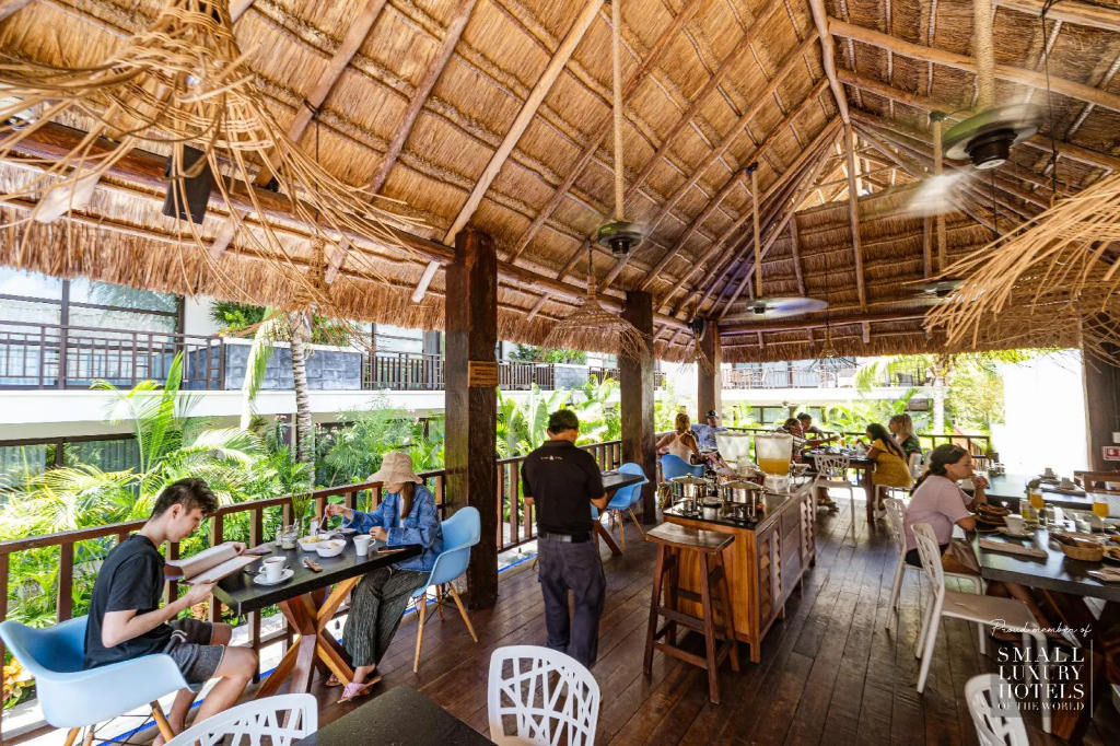 KASA Hotel Parota