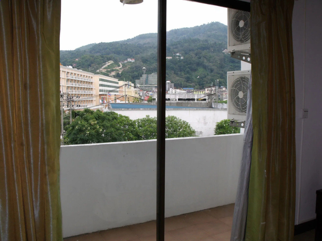 BGW Phuket - Hostel
