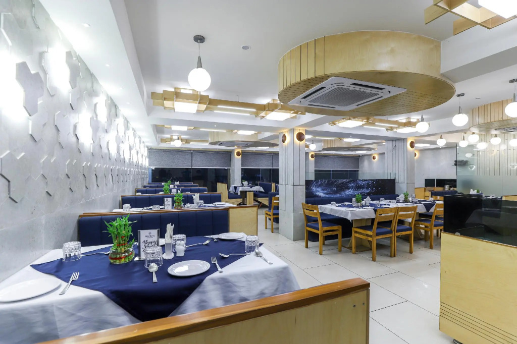 CAPITAL O 64343 Hotel Blueberry