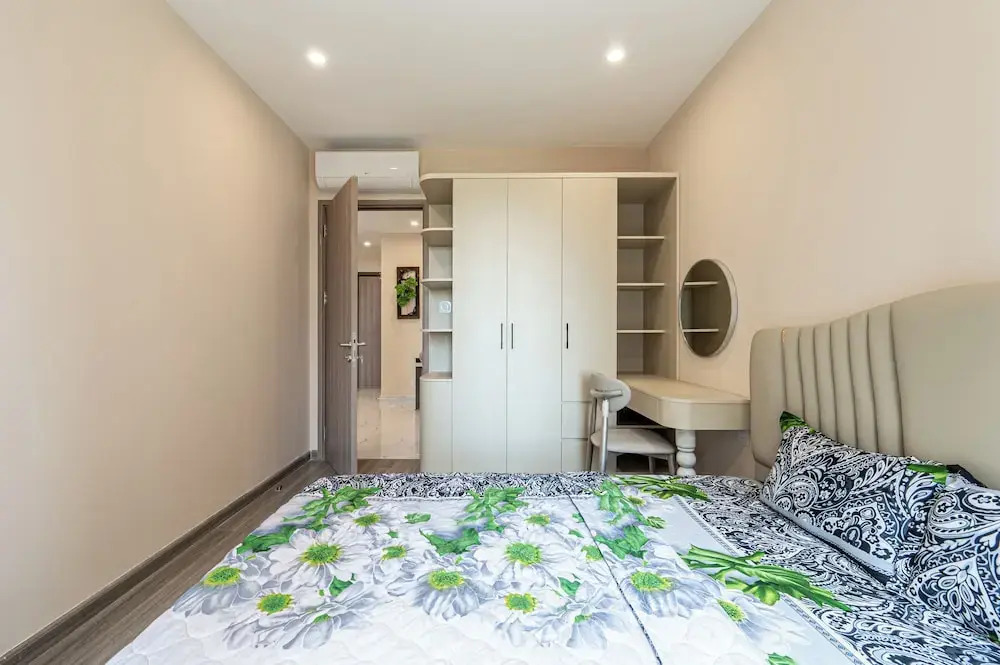 LA Nest 1BR  River View  Near Vincom