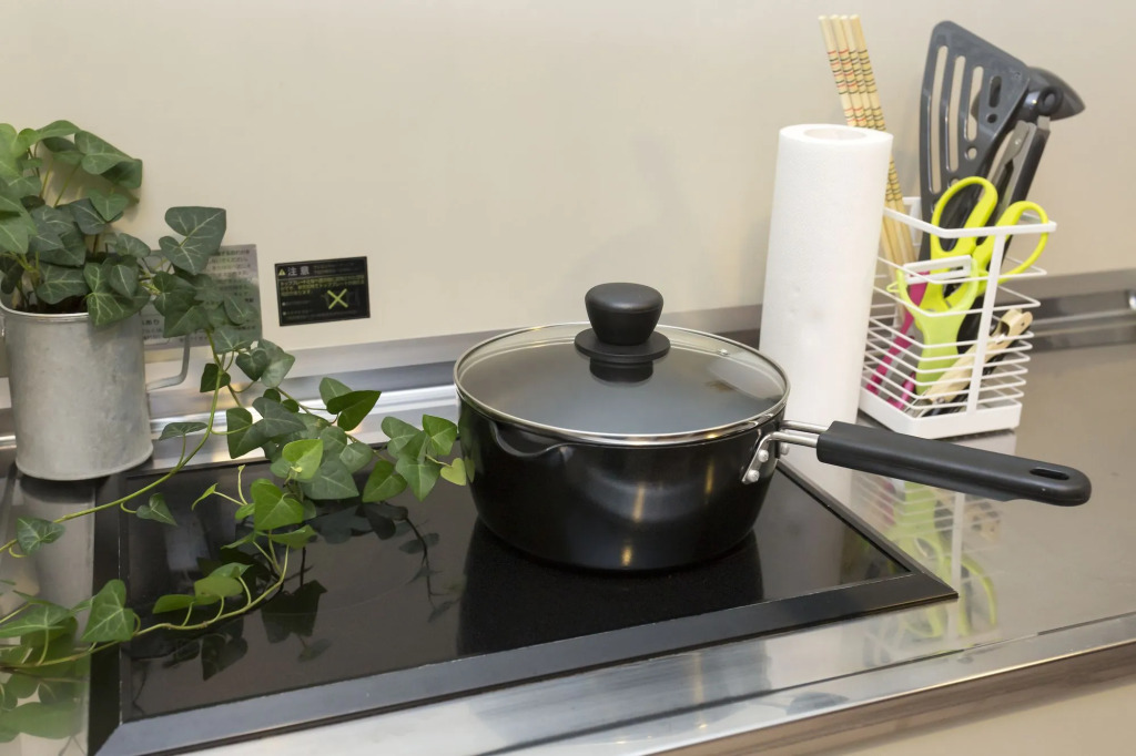 Rinn Sanjo Ohashi East