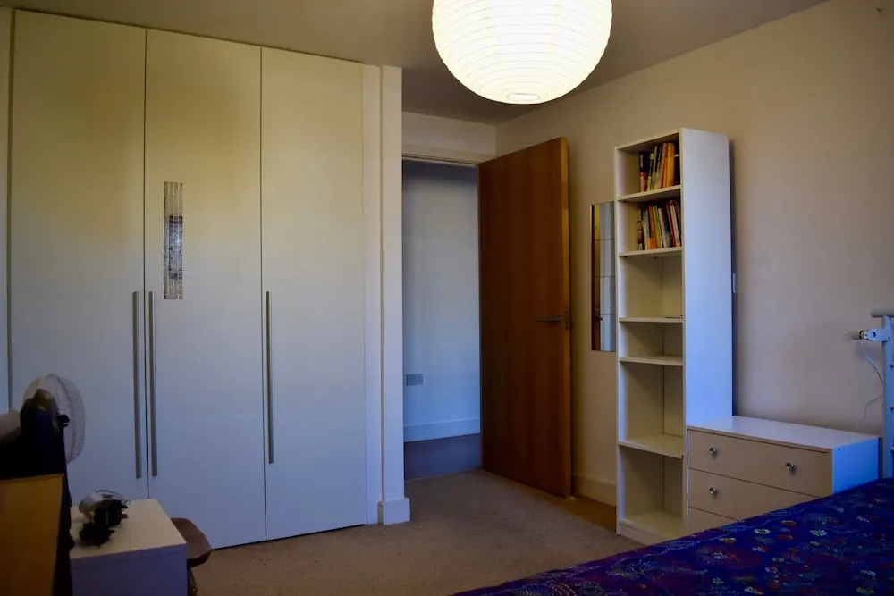 2 Bedroom Bethnal Green Apartment